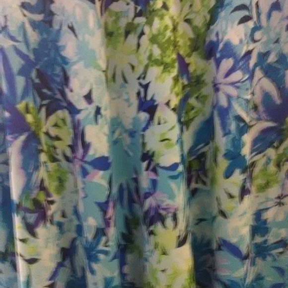 Emma James Dress - Picture 6 of 8